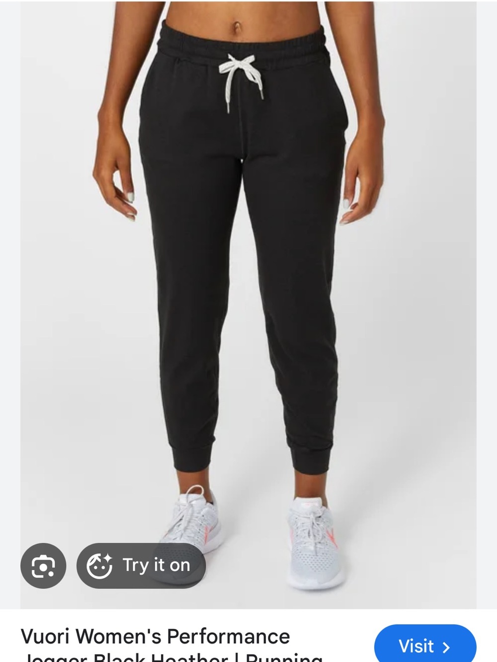 Vuori Women’s Black Performance Jogger Large